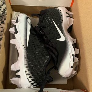 Nike kids baseball cleats size 12. Never used.